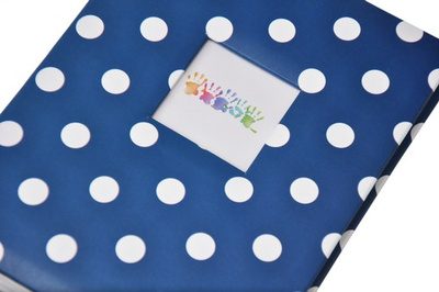 Album na 100 zdjęć do wsuwania w rozmiarze 13x18 cm - 13x18/100 DOTS - Granatowy